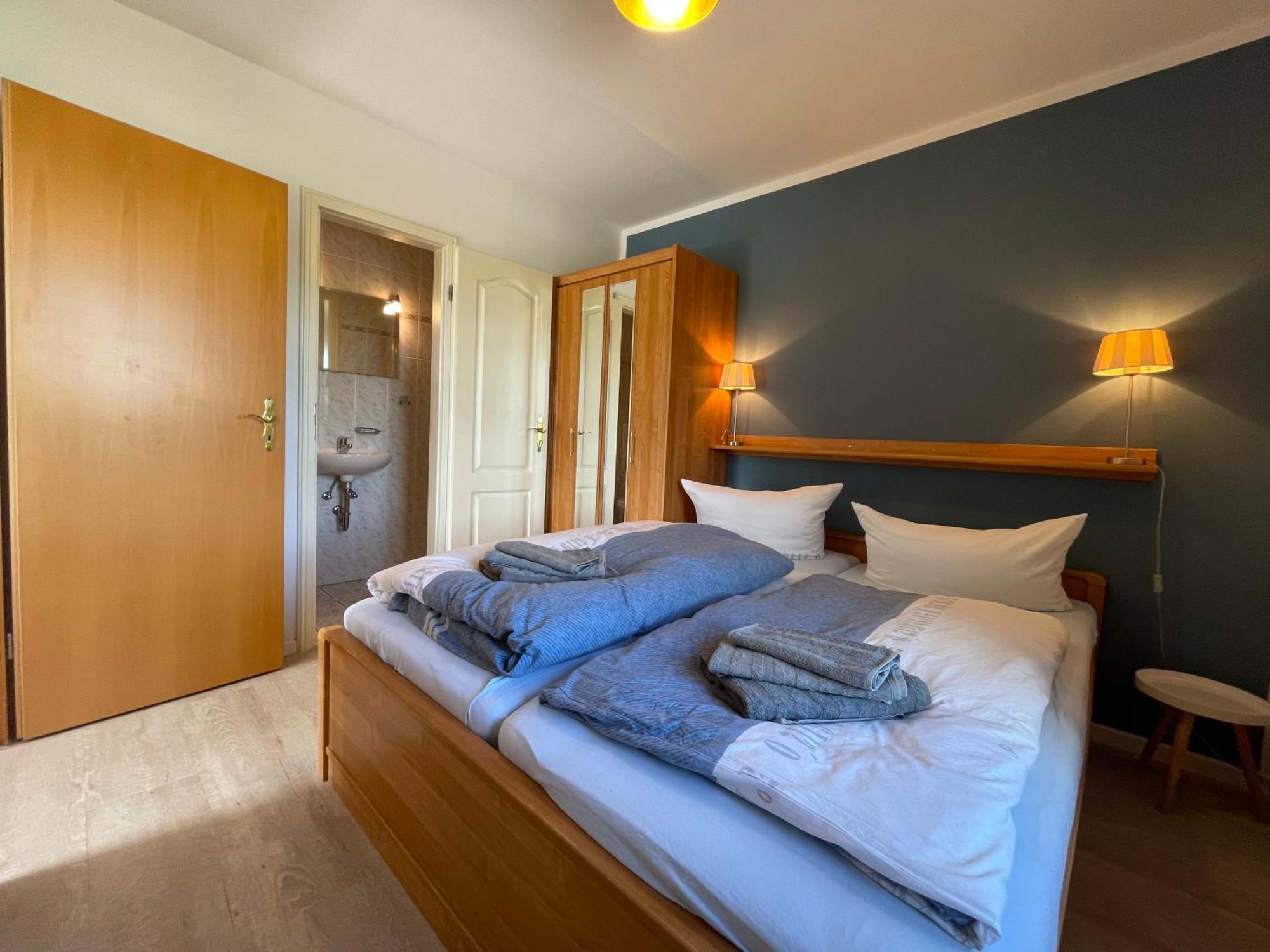 Dat Witte Hus Moritzdorf Ruegen Ferienwohnungen - Ruhige Lage Exteriör bild